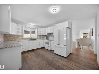 9129 Garden RD photo 12
