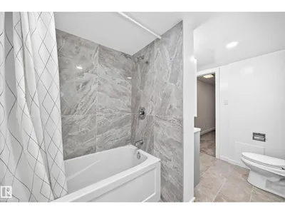 9426 150 ST NW NW photo 43