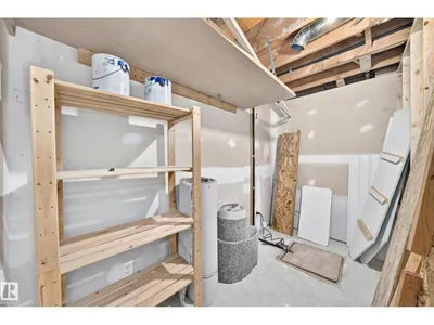 9426 150 ST NW NW photo 44