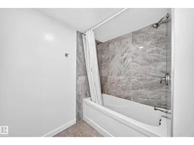 9426 150 ST NW NW photo 42