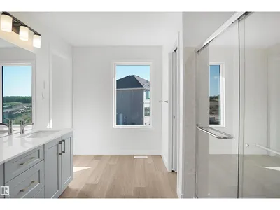 1015 14 AV NW photo 28