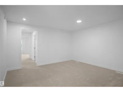 2233 194A ST NW photo 24