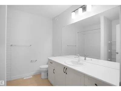 2233 194A ST NW photo 35