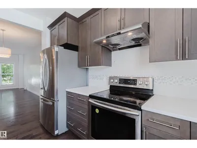 4315 PROWSE LINK LI SW photo 16