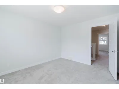 4315 PROWSE LINK LI SW photo 23