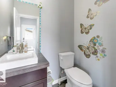 2436 18 AV NW photo 25