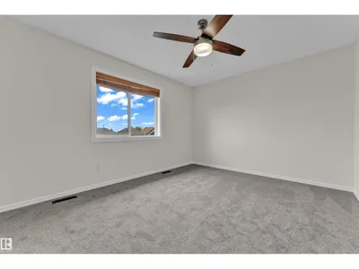 2912 31 Street NW NW photo 28