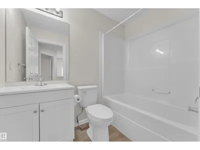 2912 31 Street NW NW photo 27