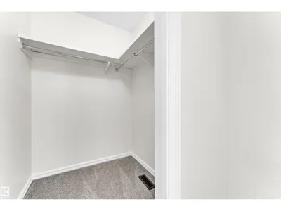 2912 31 Street NW NW photo 31
