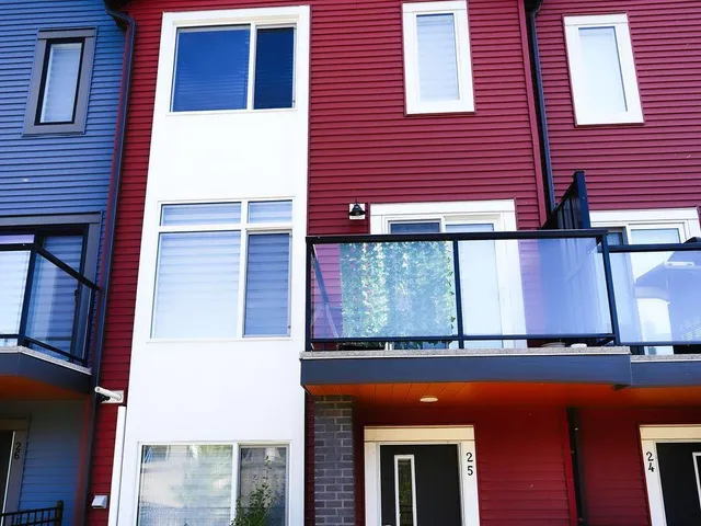 #25 1010 RABBIT HILL RD SW, Edmonton