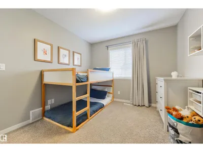 5228 20 AV SW photo 24
