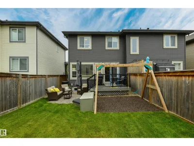 5228 20 AV SW photo 44