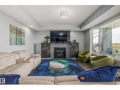 4104 8 ST NW photo 14