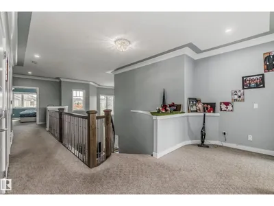 4104 8 ST NW photo 19