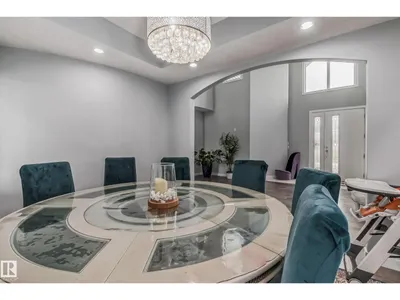 4104 8 ST NW photo 12