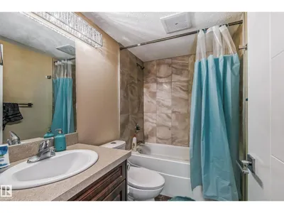 4104 8 ST NW photo 33