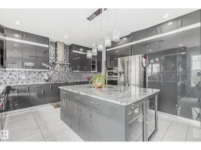 4104 8 ST NW photo 7