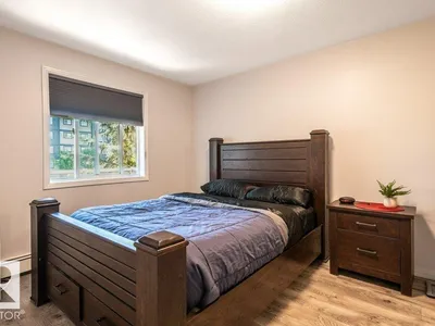 #214 5005 165 AV NW photo 24