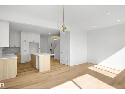 20915 24 AV NW photo 12