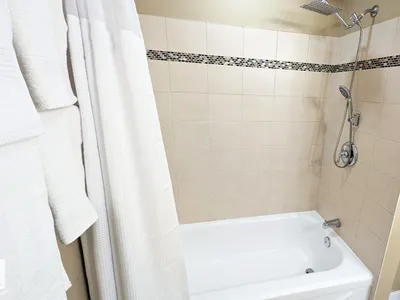 11317 22 AV NW photo 40