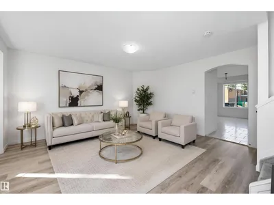 11822 47 ST NW photo 6