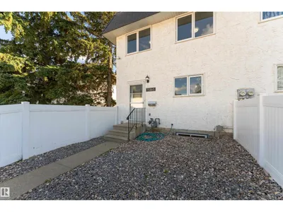 11363 22 AV NW photo 44