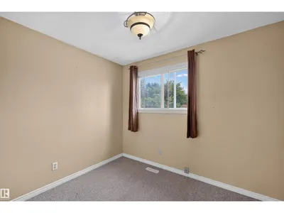 6348 34A AV NW photo 24