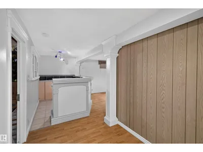 6348 34A AV NW photo 36