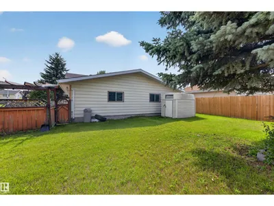 6348 34A AV NW photo 6