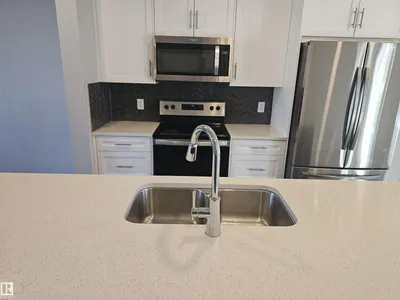 1908 25 ST NW photo 4