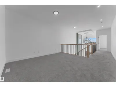 686 Bank DR photo 20