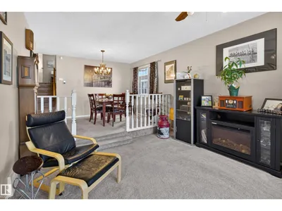 2812 35 ST NW photo 6