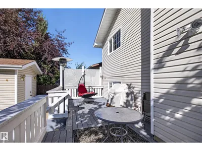 2812 35 ST NW photo 53