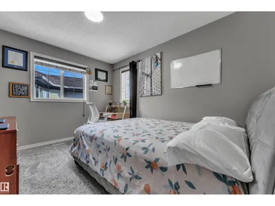 3230 21A AV NW photo 31