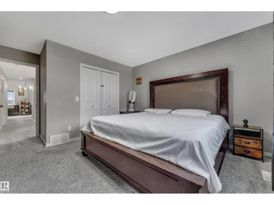 3230 21A AV NW photo 25