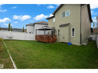 3230 21A AV NW photo 41