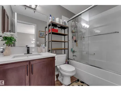 3230 21A AV NW photo 30