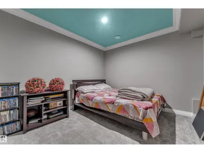 3230 21A AV NW photo 38