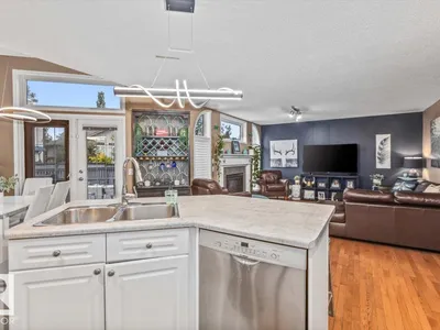 184 FOXBORO PL photo 9