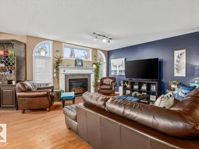 184 FOXBORO PL photo 13