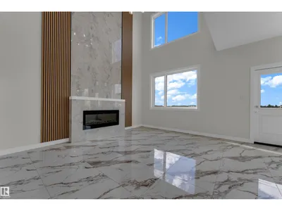 3816 39 St photo 14