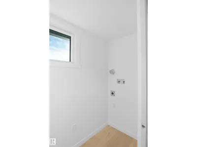 9 Edgewater CL photo 25