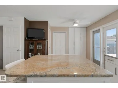 15018 135A ST NW photo 23