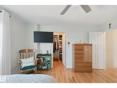 15018 135A ST NW photo 28