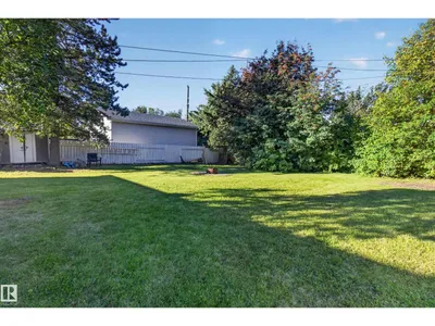140 WILLOW ST photo 43