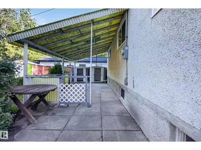 140 WILLOW ST photo 45