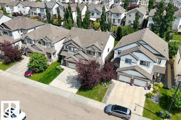 1709 64 ST SW photo 3