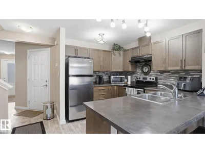 1709 64 ST SW photo 8