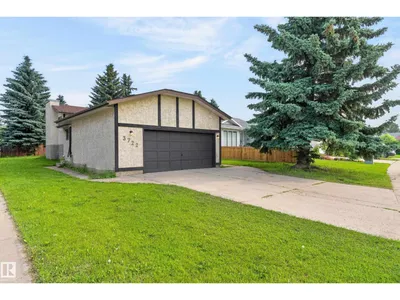3722 34A AV NW NW photo 49