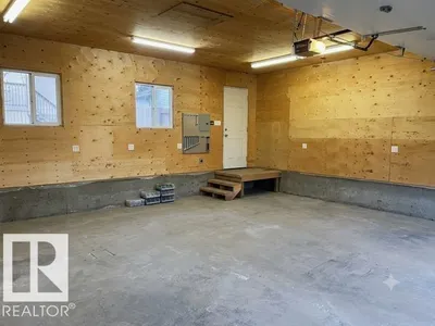 5208 10 AV NW photo 66